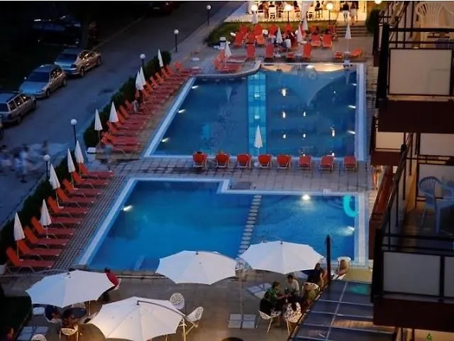 ホテル Gladiola ゴールデンサンド