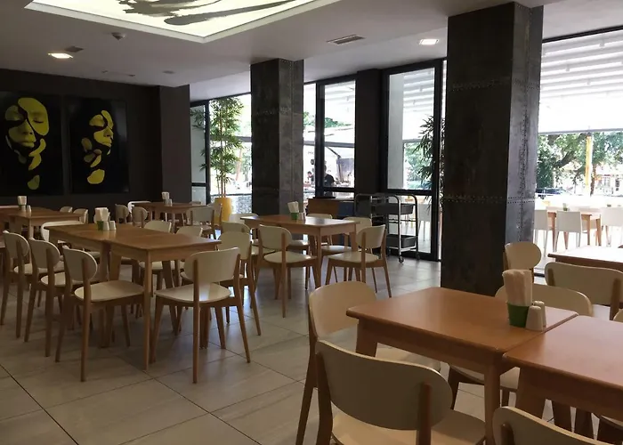 Gladiola Szálloda Aranyhomok